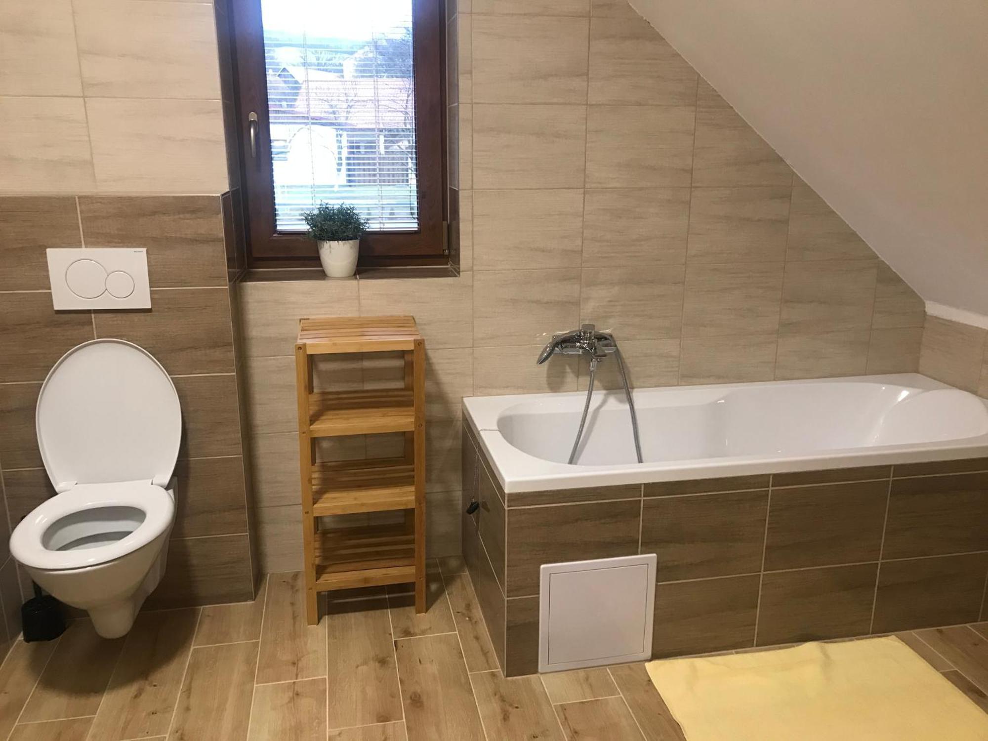 Penzion U Kostela Kuzelov Luaran gambar